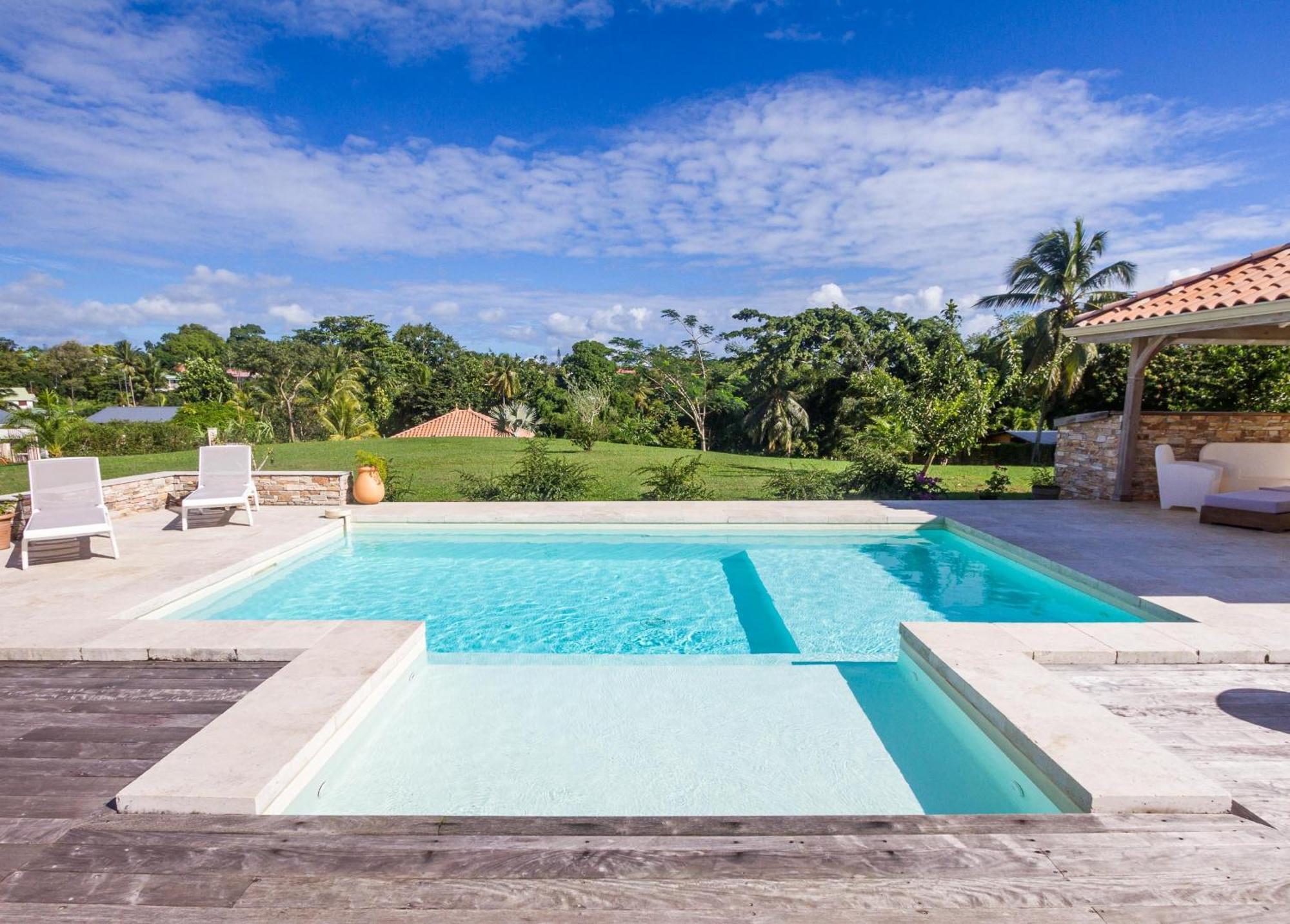 Villa Saint Alban By Habitation Saint Charles 珀蒂堡 外观 照片